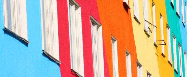 peinture façade couleurs vives
